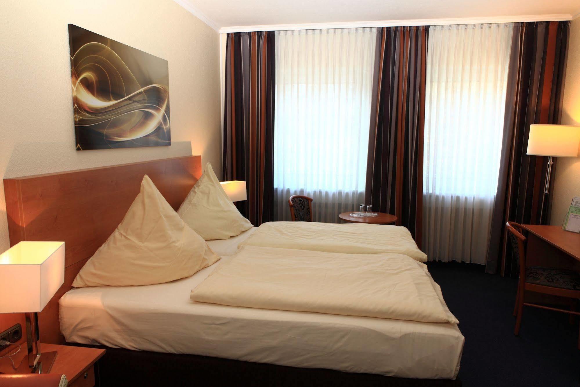 Boulevard - Superior Hotel 3*